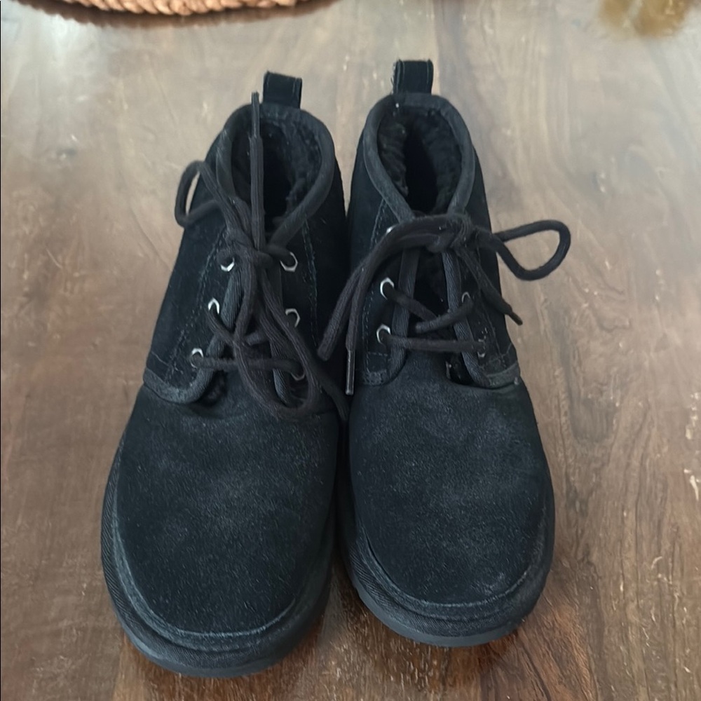 UGG Black Suede Boots Classic Lace-Up Design